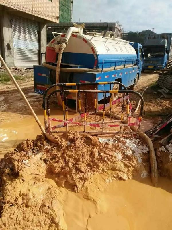 柯坪工地淤泥清淤