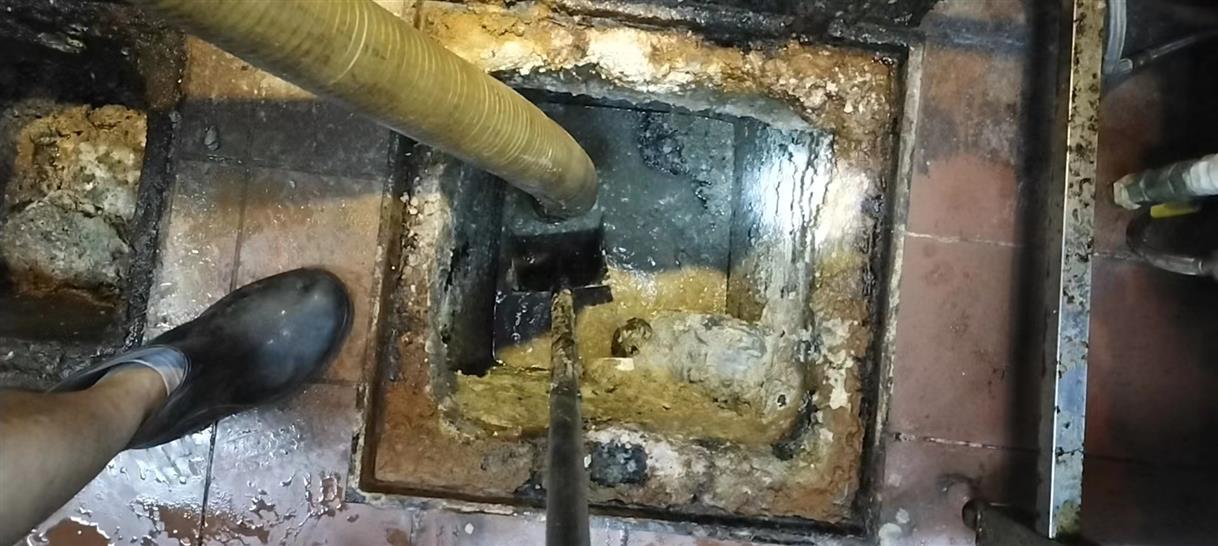 柯坪化油池清理-污水池清掏