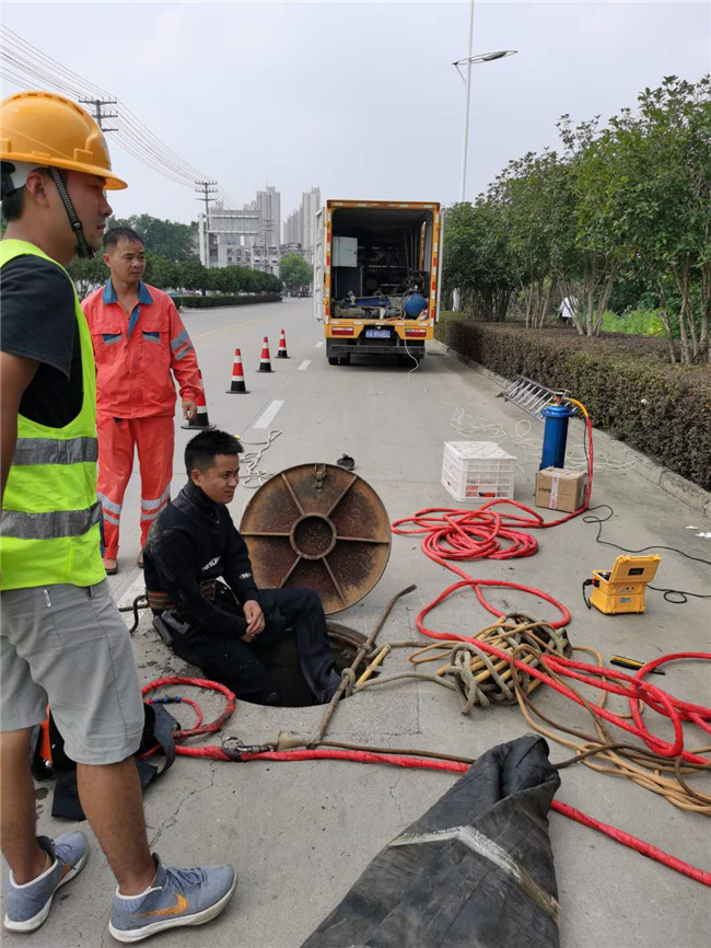 柯坪翻衬法管道修复技术主要工序